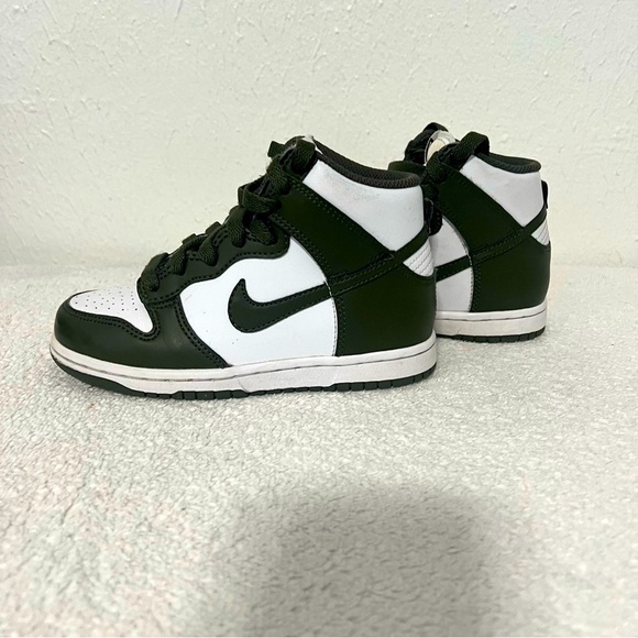 Nike Dunk High (PS) Casual Kids Size 12.5C Shoe White Cargo Khaki DD2314-105 EUC - Picture 5 of 8